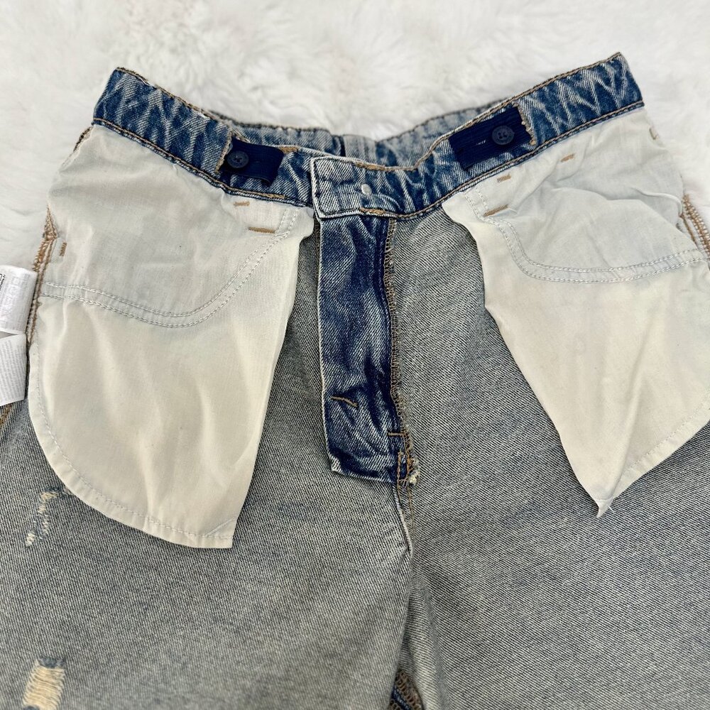 H&M Girls Baggy Fit Jeans – Distressed Light Wash - Picture 9 of 13